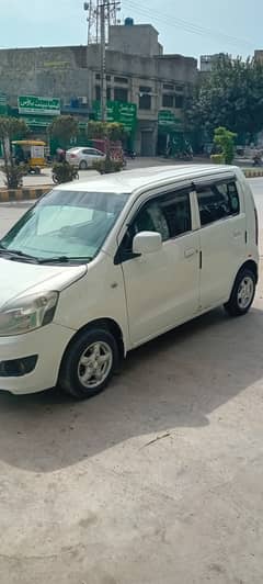 Suzuki Wagon R 2015