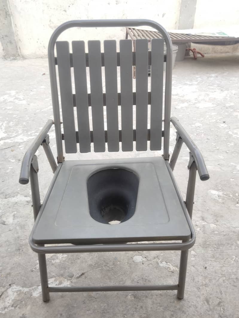 Bathroom/Toilet Chair Portable and foldable 0