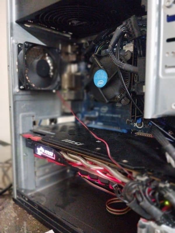 gaming PC i7 4th with 1070 GamingX 32gb ram 2