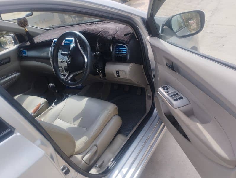 Honda City IVTEC 2015 6