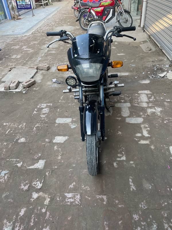 Honda  100 pridor 3