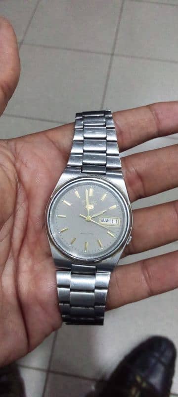 Seiko_5 Original Watch 2015 Genuine Condition For Sale with Box 2