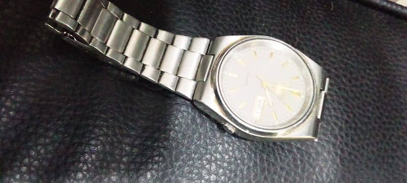 Seiko_5 Original Watch 2015 Genuine Condition For Sale with Box 4