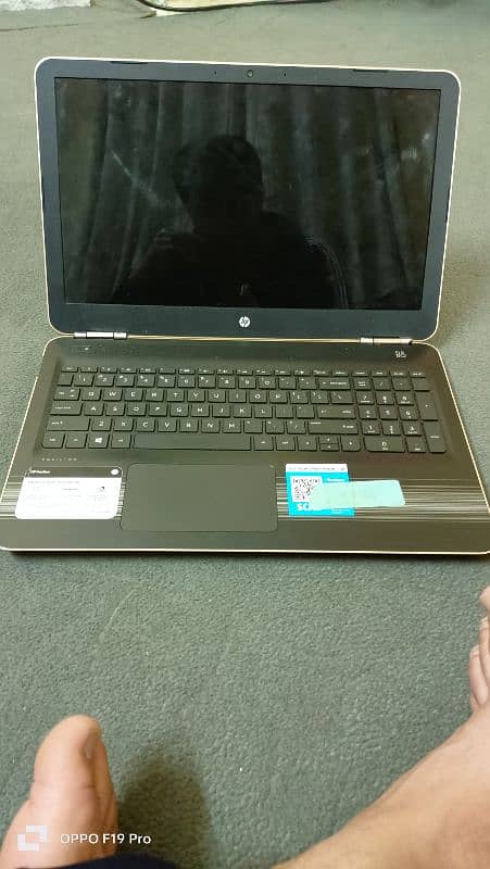 Hp core i5 6th generation hd touch screen 1 tb memory 2