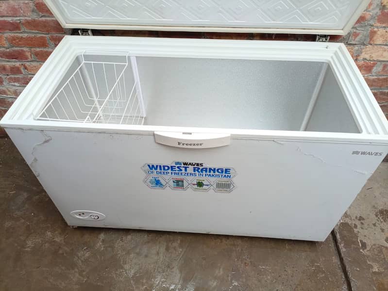 Waves Single Door Large Size ClasseY Deep FreeZer 5