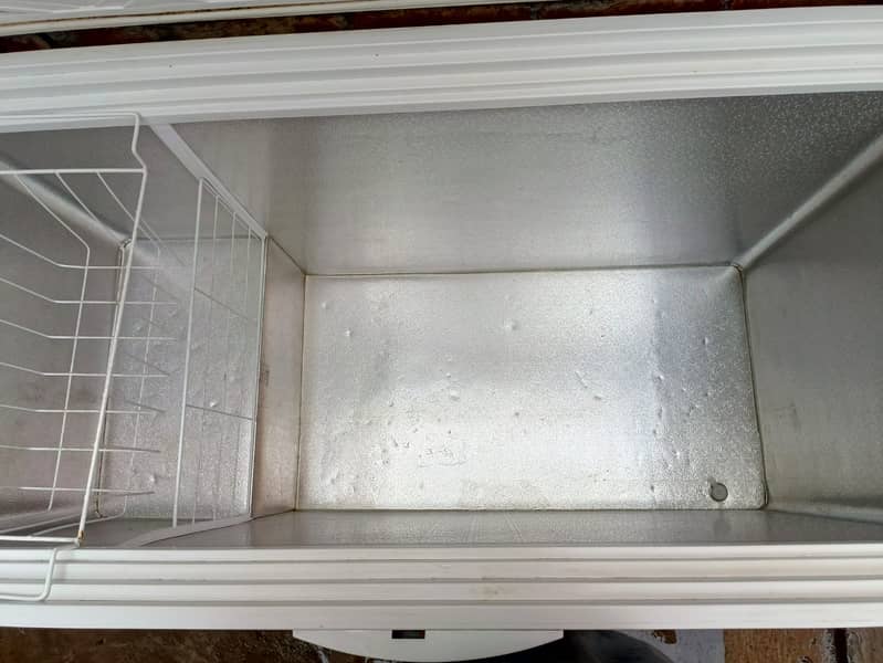 Waves Single Door Large Size ClasseY Deep FreeZer 7