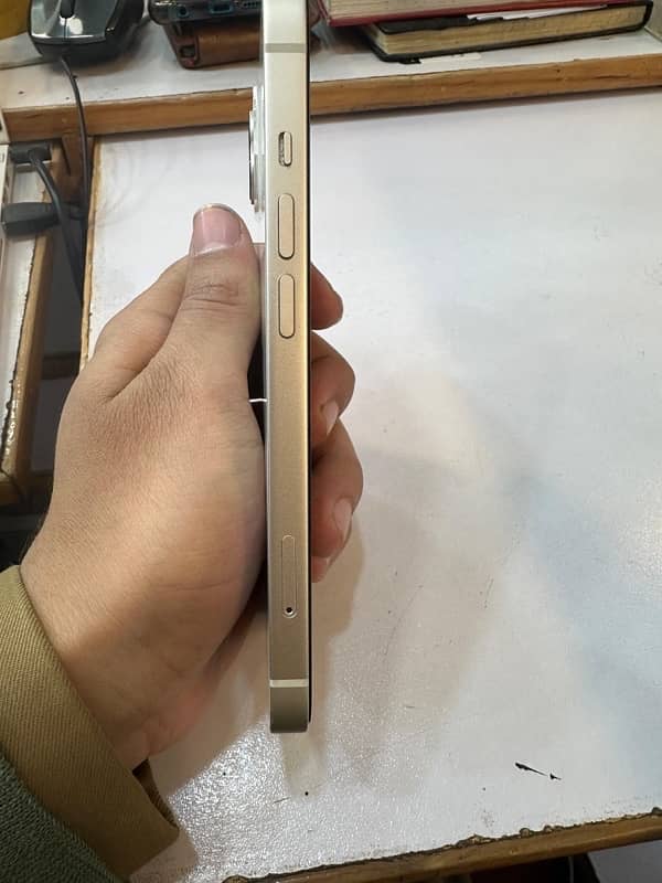 iPhone 13 256 Gb PTA Aproved 6