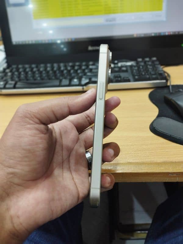 iPhone 15 Pro Max | 256Gb | Non Pta | 98% | 2