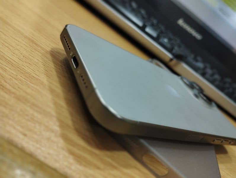 iPhone 15 Pro Max | 256Gb | Non Pta | 98% | 4