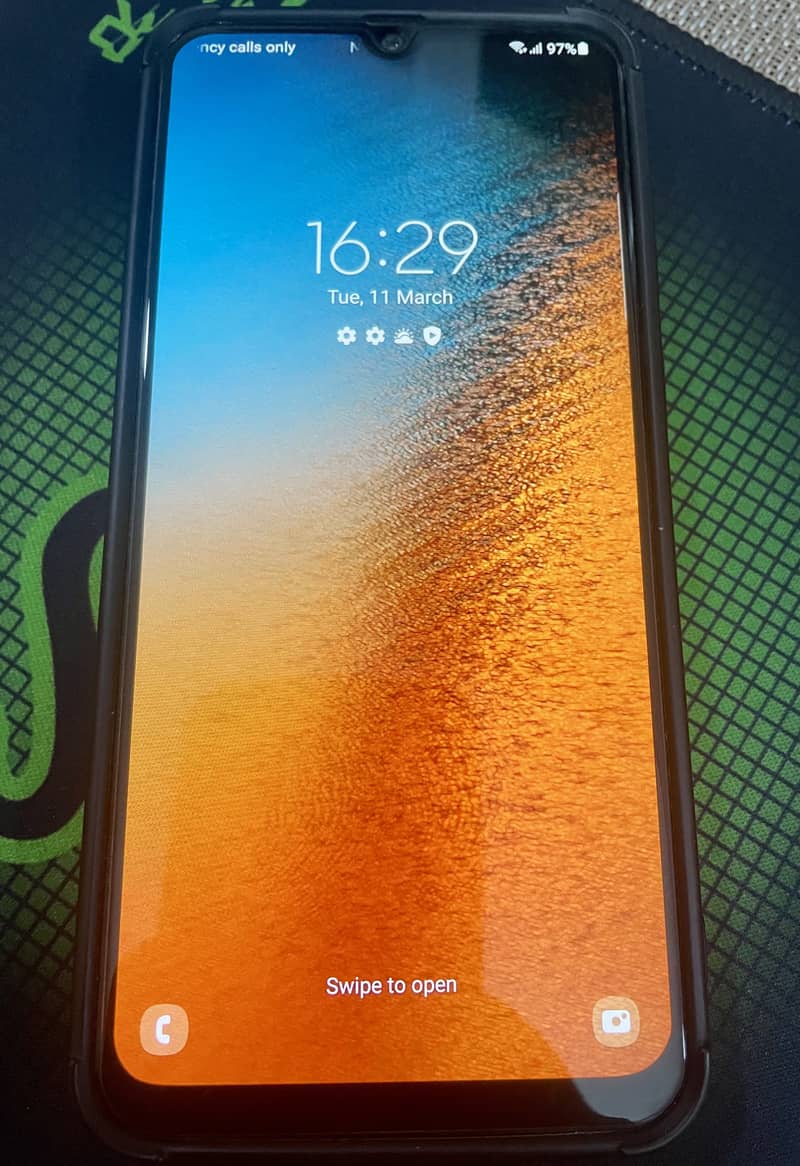 Samsung Galaxy A50 3