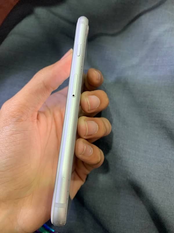 iphone 8. . 64gb nonpta 3