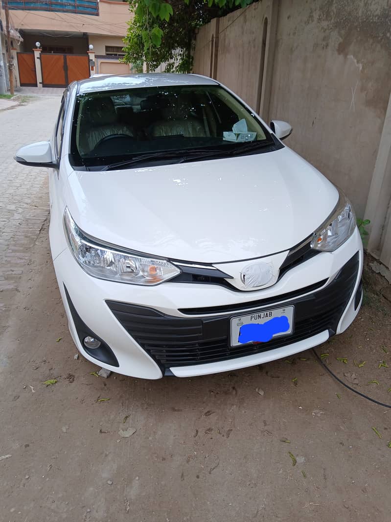 Toyota Yaris 2022 ativ cvt 1.3 1
