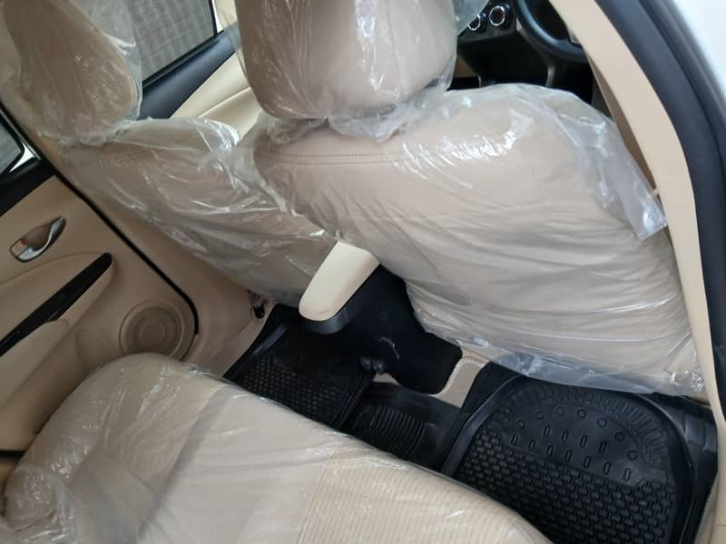 Toyota Yaris 2022 ativ cvt 1.3 8