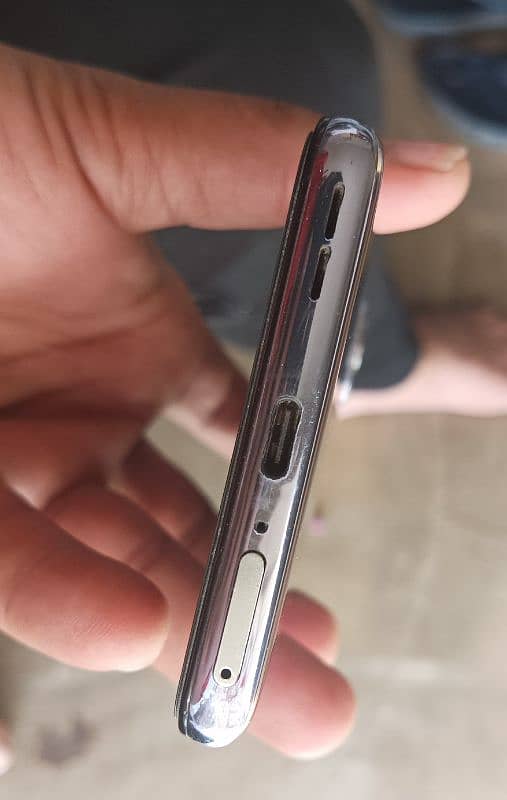 OnePlus 9 good and fresh condition 3