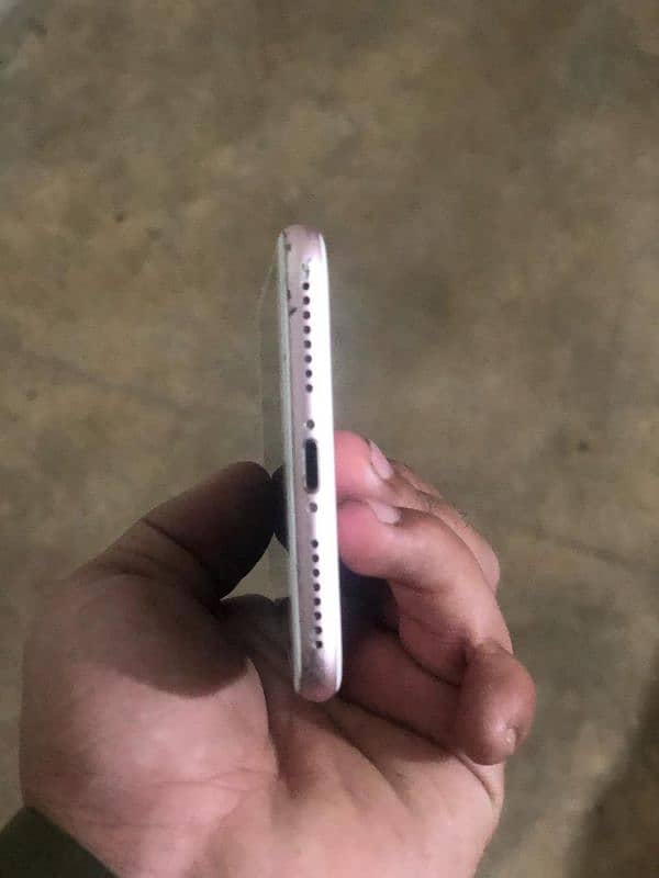 iphone 7+ 256 gb 4