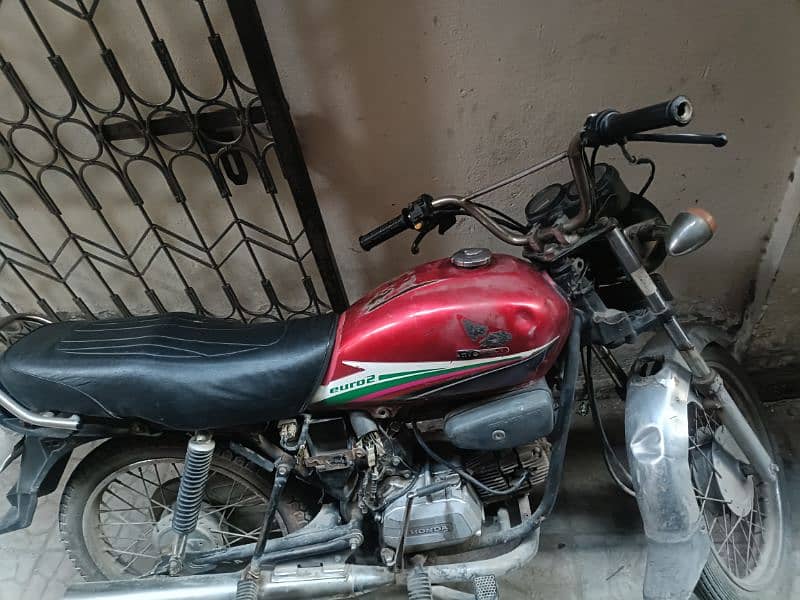 Honda 100 for sale low price 0