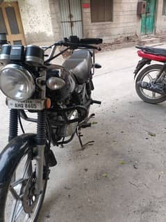 Suzuki GS 150 SE