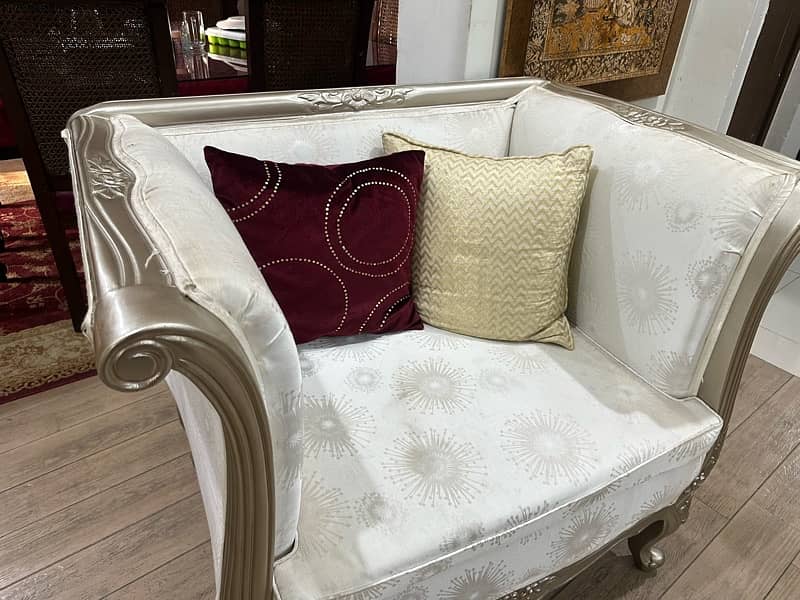 Five seater sofa set for sale 3