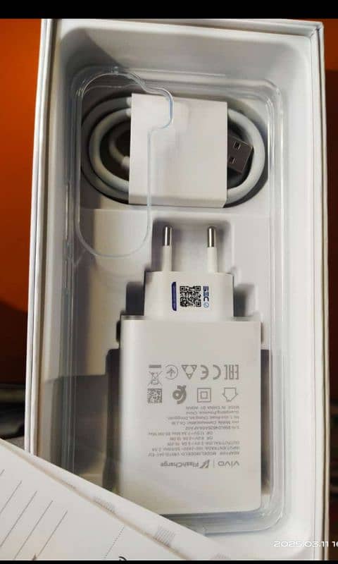 Vivo y200 Just box open 5