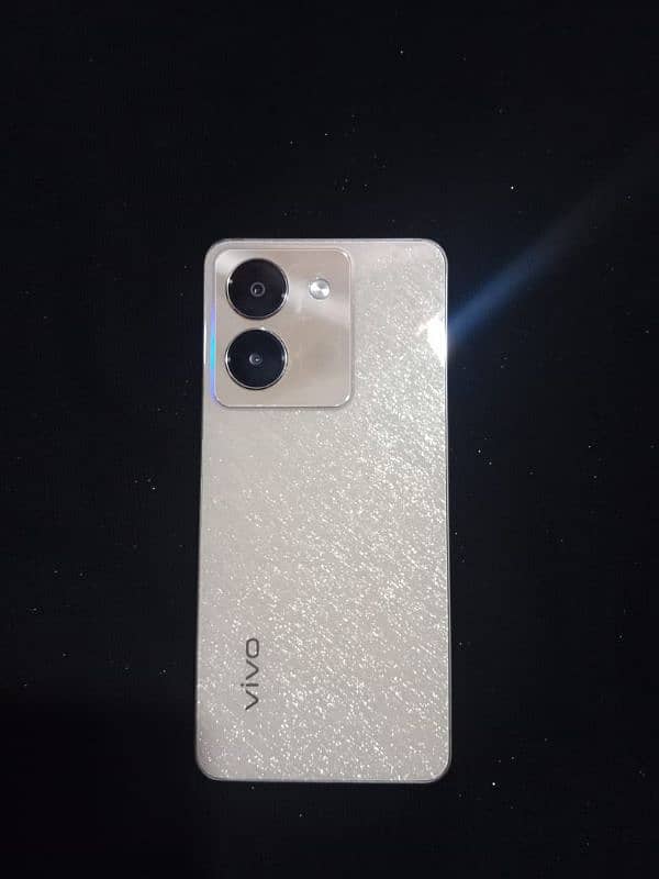 vivo y36 golden 0