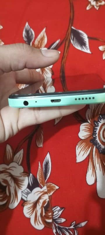 infinix smart 7HD 2+2=4.64  10.10 condition 4