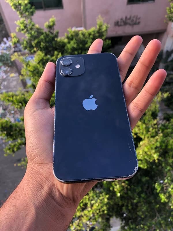 iPhone 12 JV/128 GB Black 8