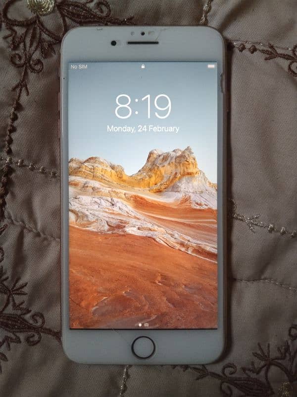 iPhone 8 Plus 156 GB Non PTA urgent sale 2