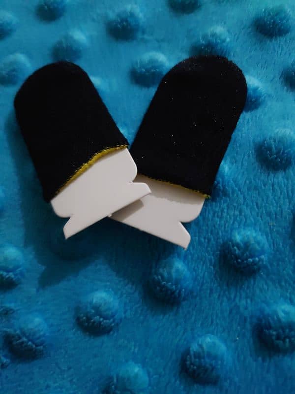 Finger Gloves 3