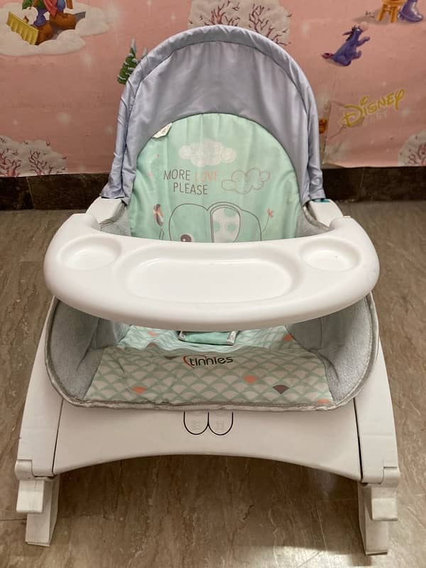 Tinnies New Born to Toddler Portable Rocker 7