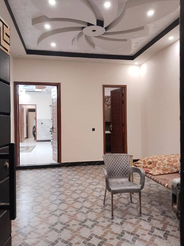 240 SQ YARD UPPER PORTION FOR SALE IN GULSHAN-E-IQBAL BLOCK 2 0