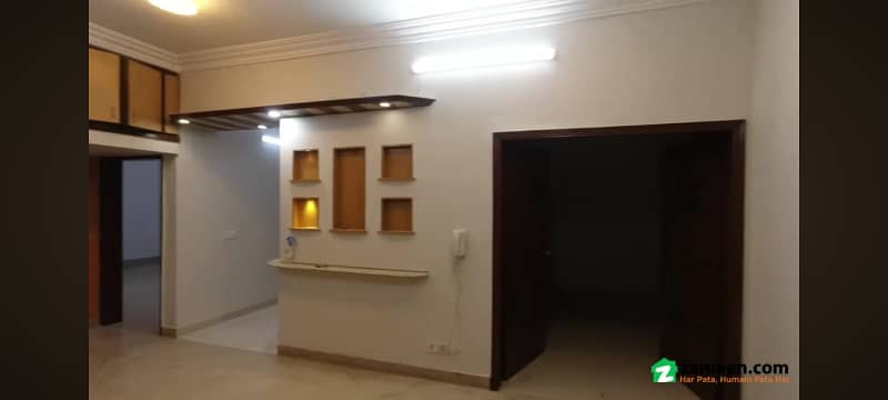 240 SQ YARD ONE UNIT HOUSE FOR SALE IN GULSHAN-E-IQBAL BLOCK 1 4