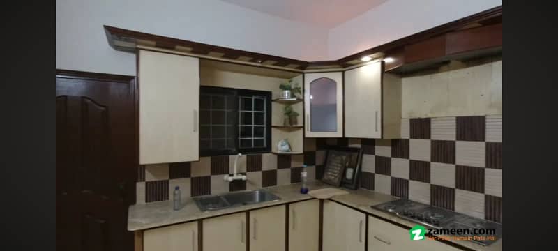 240 SQ YARD ONE UNIT HOUSE FOR SALE IN GULSHAN-E-IQBAL BLOCK 1 6