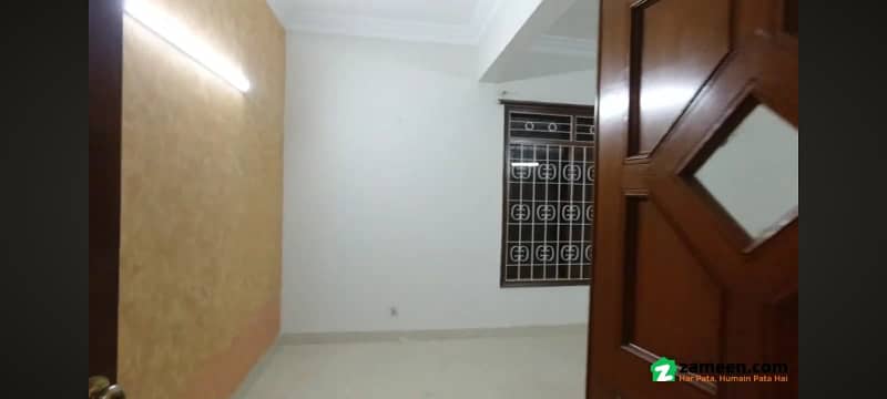 240 SQ YARD ONE UNIT HOUSE FOR SALE IN GULSHAN-E-IQBAL BLOCK 1 16