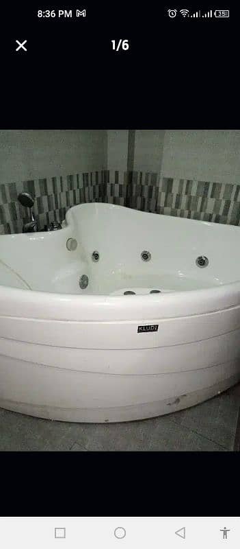 Jacuzzi Bathtub 3