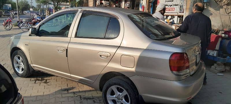 Toyota Platz 2003 2