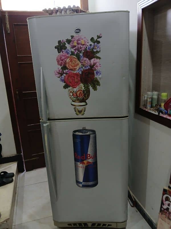 PEL REFRIGERATOR 0