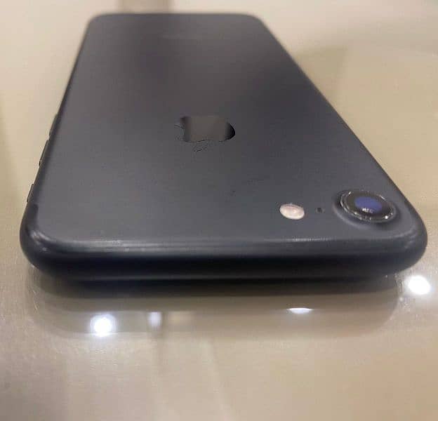 iphone 7 128gb non pta jv 10/10 condition waterpack 4