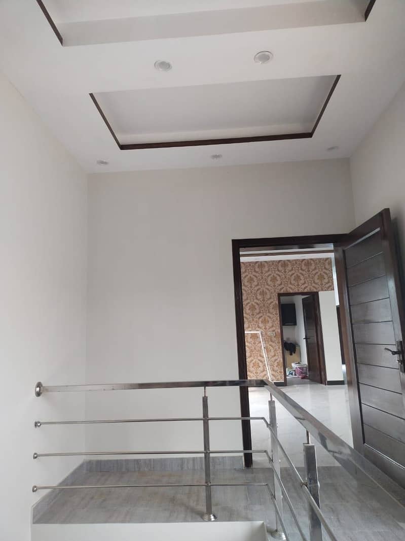 10 MARLA UPPER PORTION AVAILABLE FOR IN WAPDA TOWN PHASE 1 1