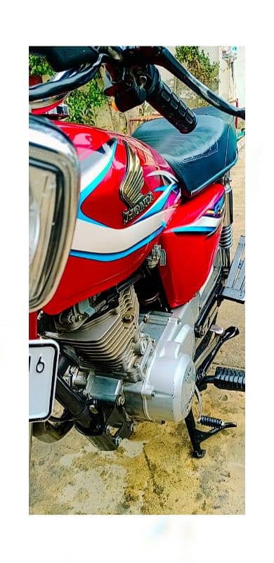 Honda 125 16 nodel 3