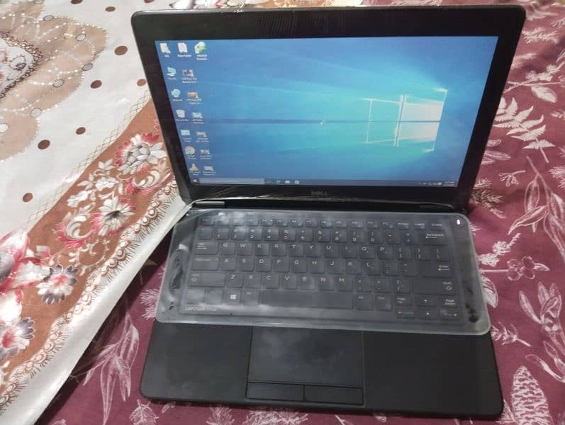 laptop dell latitude e7250  for sale and exchange available 2