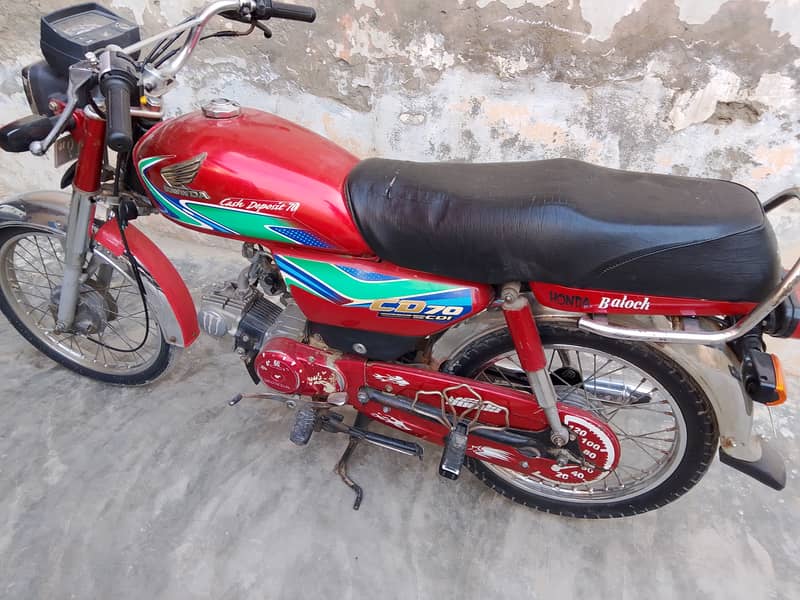 Honda CD 70 2018 3