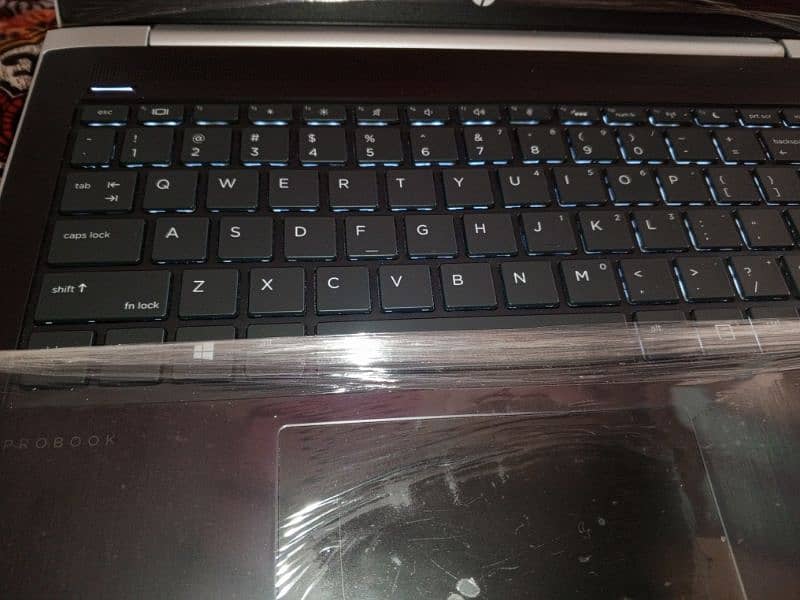 Laptop I7 (8Generation) 6