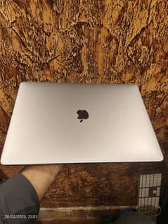 MacBook