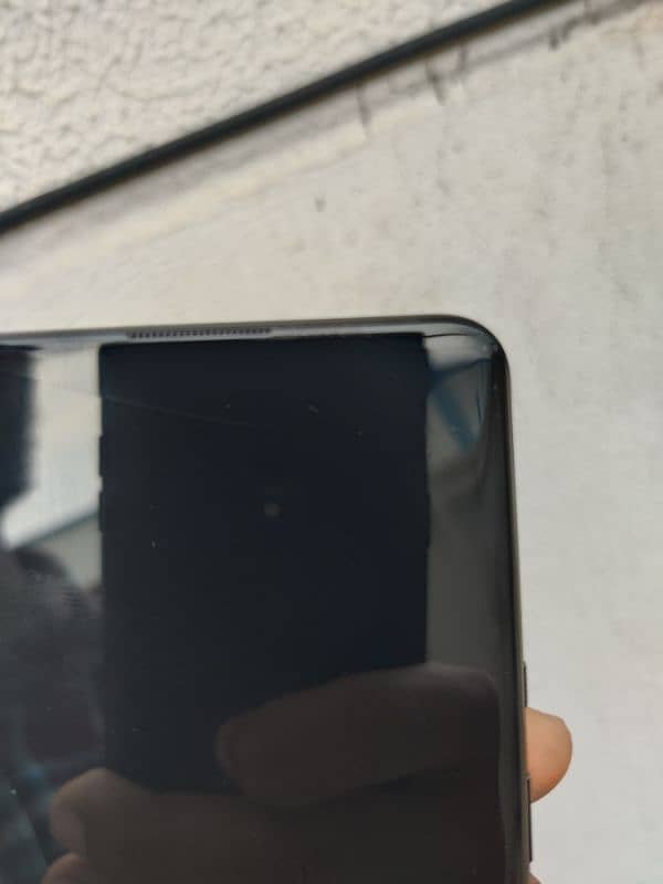 OnePlus 9 pro 256gb glass crack With Charger 100W 18