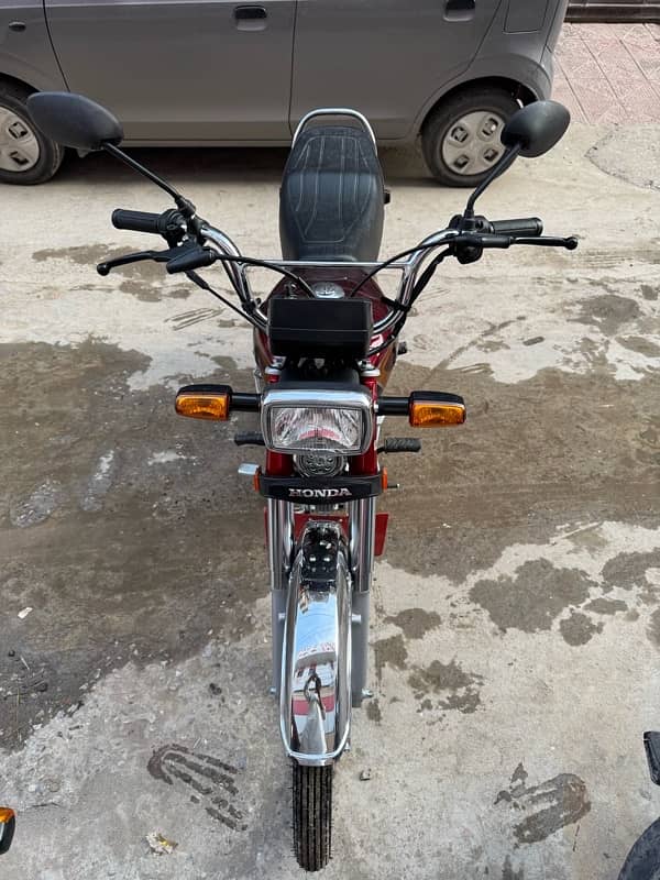 honda 70cc 10/10 condition 1