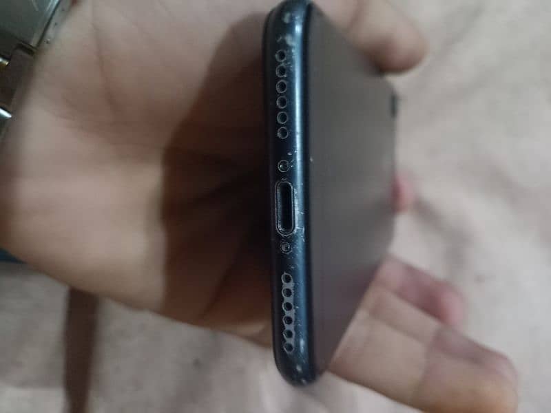 iPhone 7 for sale ic Ka masala ha Baki all ok ha 2