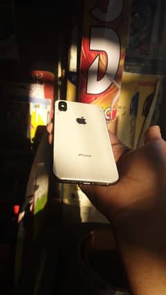 iPhone XS 64gb (exchange possible with google)