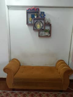 2 seater sofa sety sale in good condition