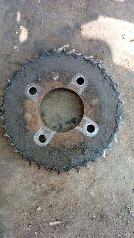 Honda 125 SE CHAIN SPROCKET & KICK 1