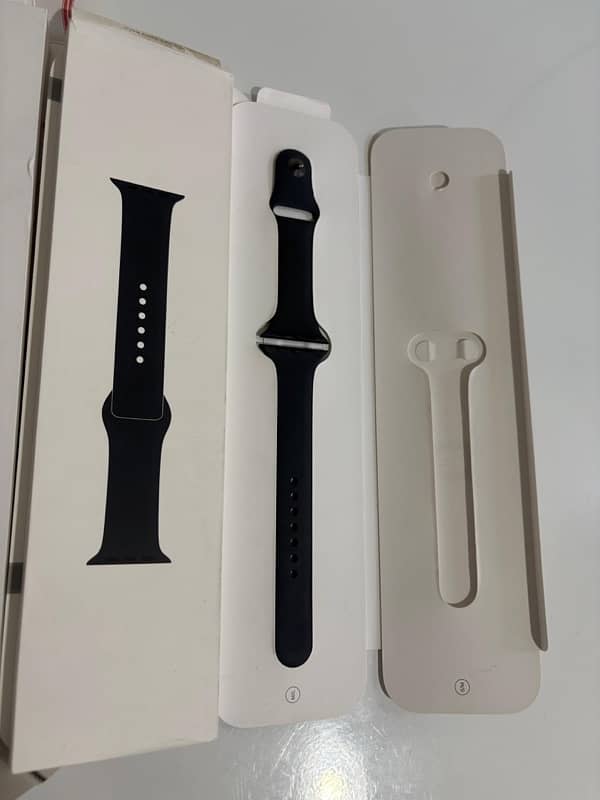 Apple Watch Series 7 with box 5